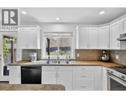 982 Paret Crescent, Kelowna, British Columbia  V1W 4X9 - Photo 19 - 10378185