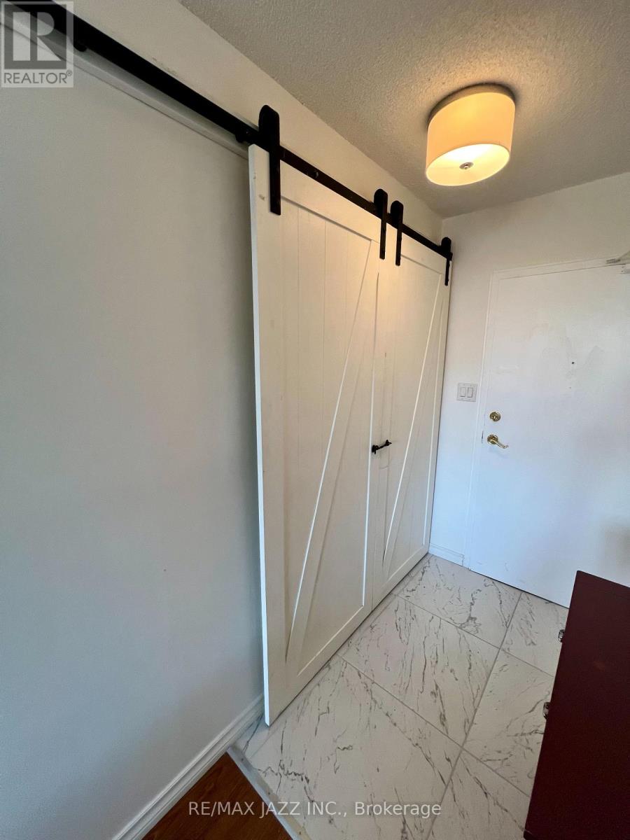 716 - 55 William Street E, Oshawa (O'neill), Ontario  L1G 7C9 - Photo 3 - E12854606