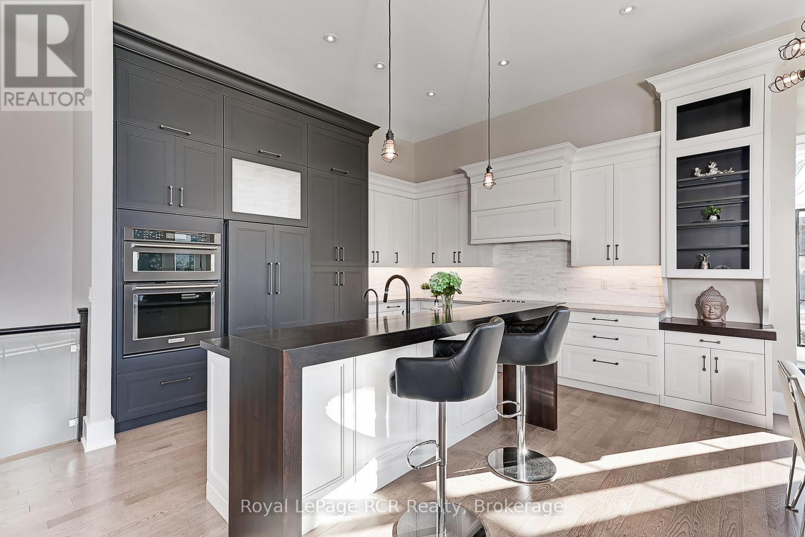 1 Windrose Valley Boulevard, Clearview, Ontario  L9Y 0K2 - Photo 13 - S12854680