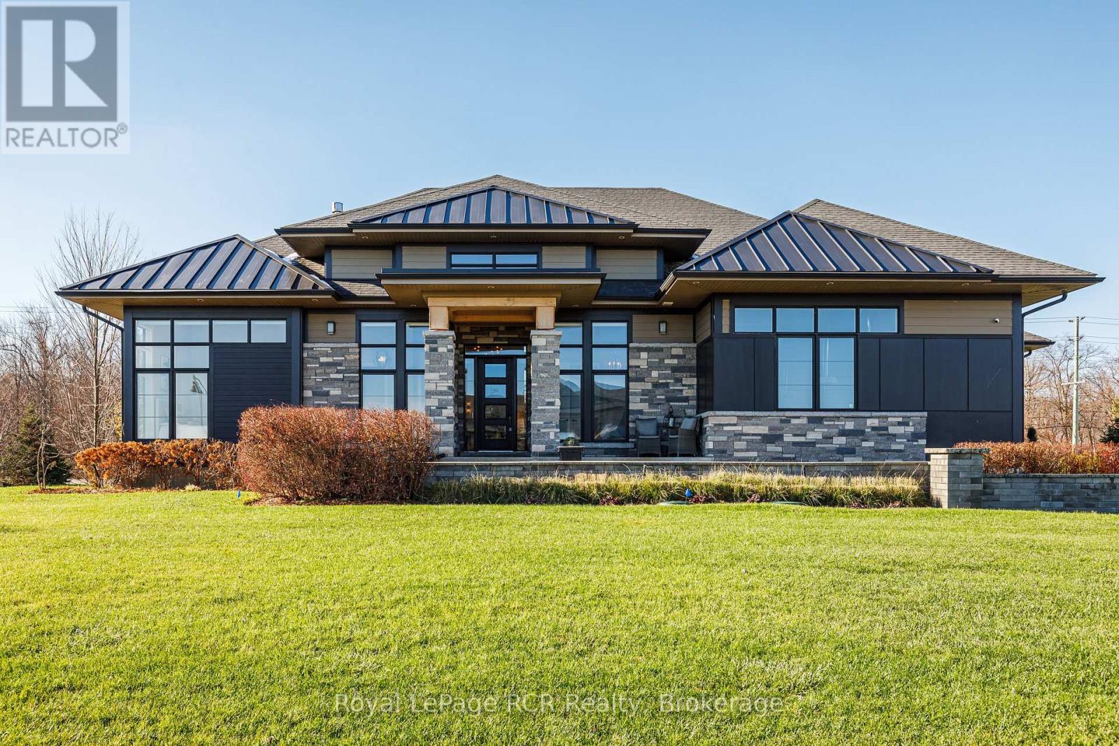 1 Windrose Valley Boulevard, Clearview, Ontario  L9Y 0K2 - Photo 4 - S12854680