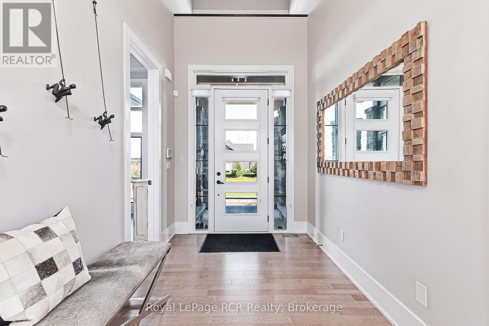 1 Windrose Valley Boulevard, Clearview, Ontario  L9Y 0K2 - Photo 5 - S12854680