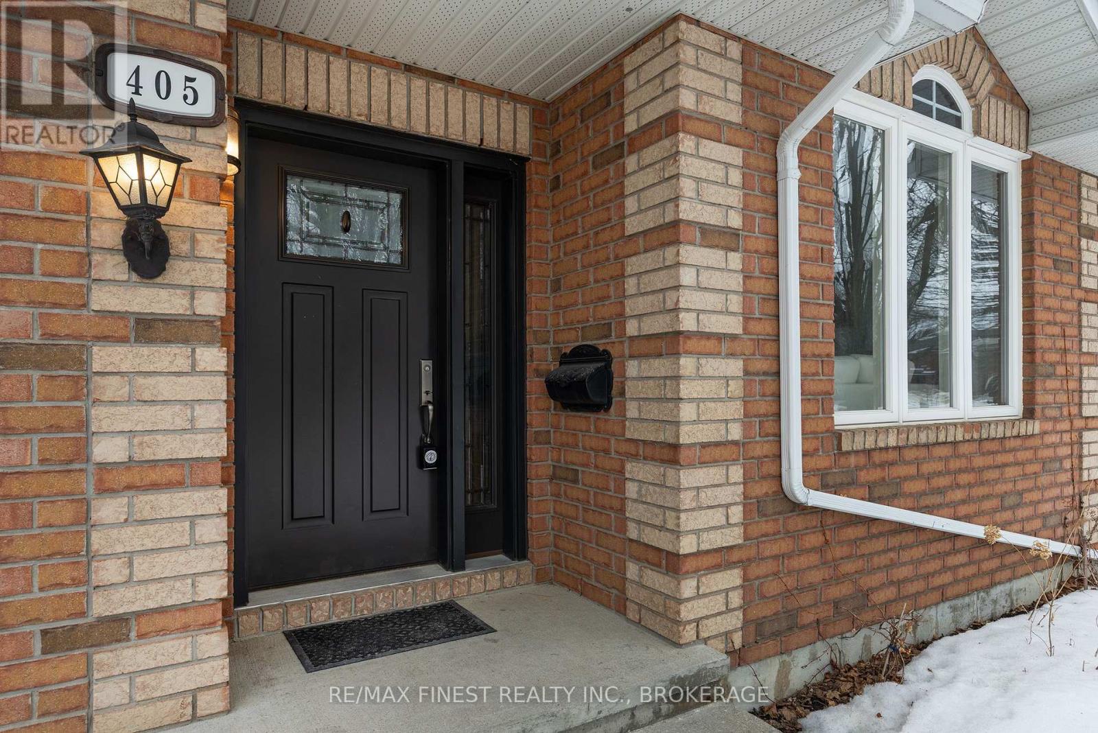 405 Fieldstone Drive, Kingston (Kingston East (Incl Barret Crt)), Ontario  K7K 7E1 - Photo 4 - X12854500