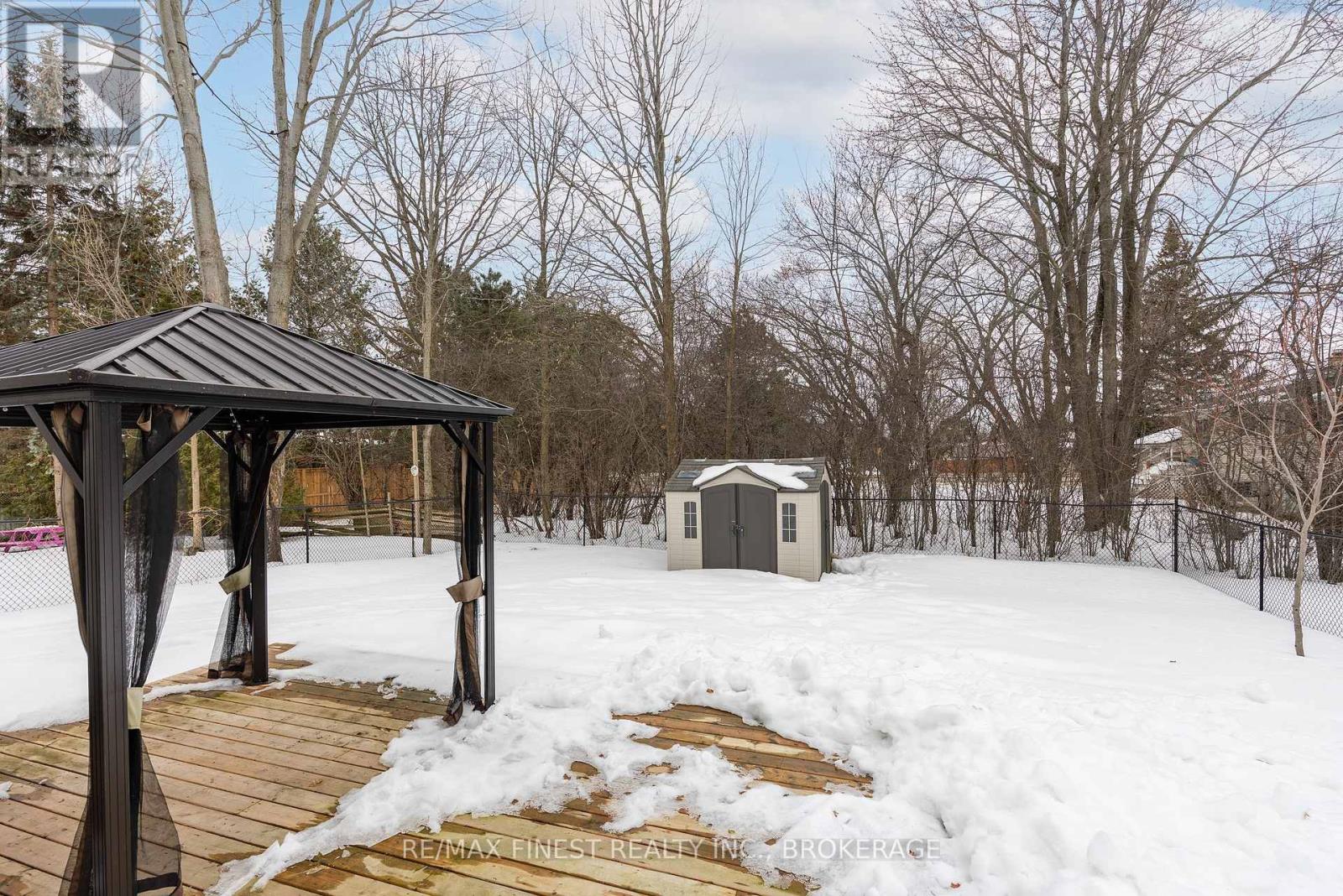 405 Fieldstone Drive, Kingston (Kingston East (Incl Barret Crt)), Ontario  K7K 7E1 - Photo 45 - X12854500