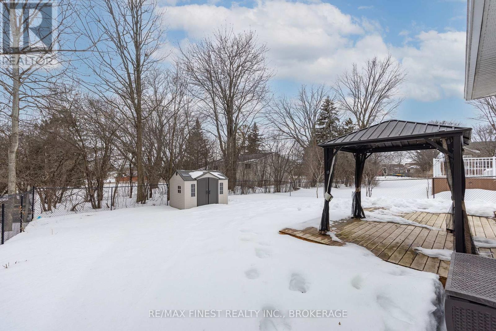 405 Fieldstone Drive, Kingston (Kingston East (Incl Barret Crt)), Ontario  K7K 7E1 - Photo 46 - X12854500