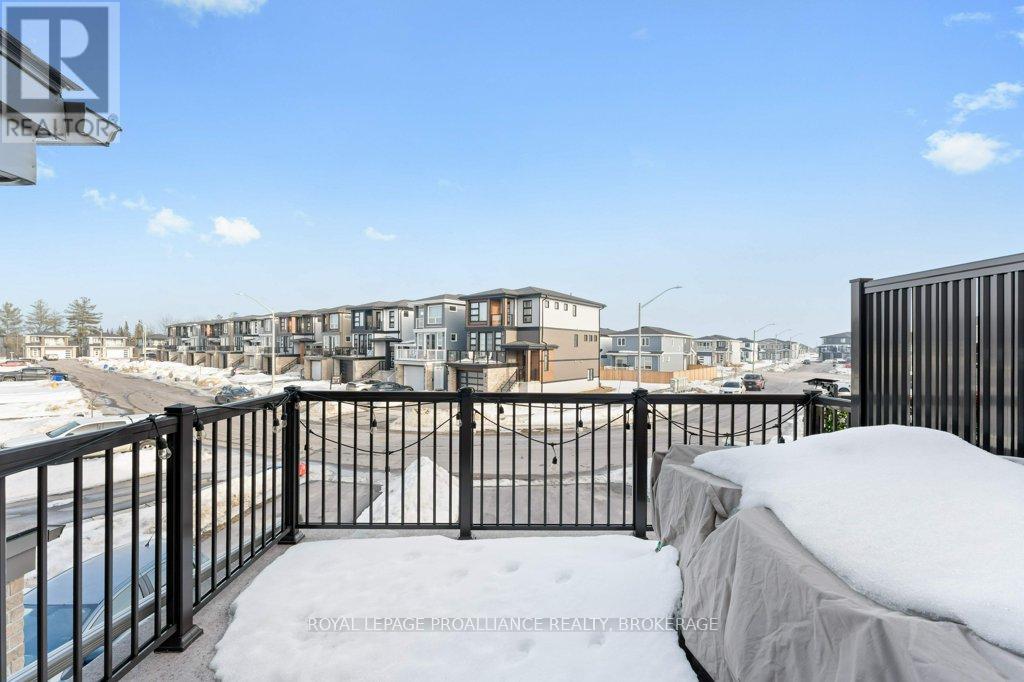 139 Superior Drive, Loyalist, Ontario  K7N 0E5 - Photo 13 - X12854658