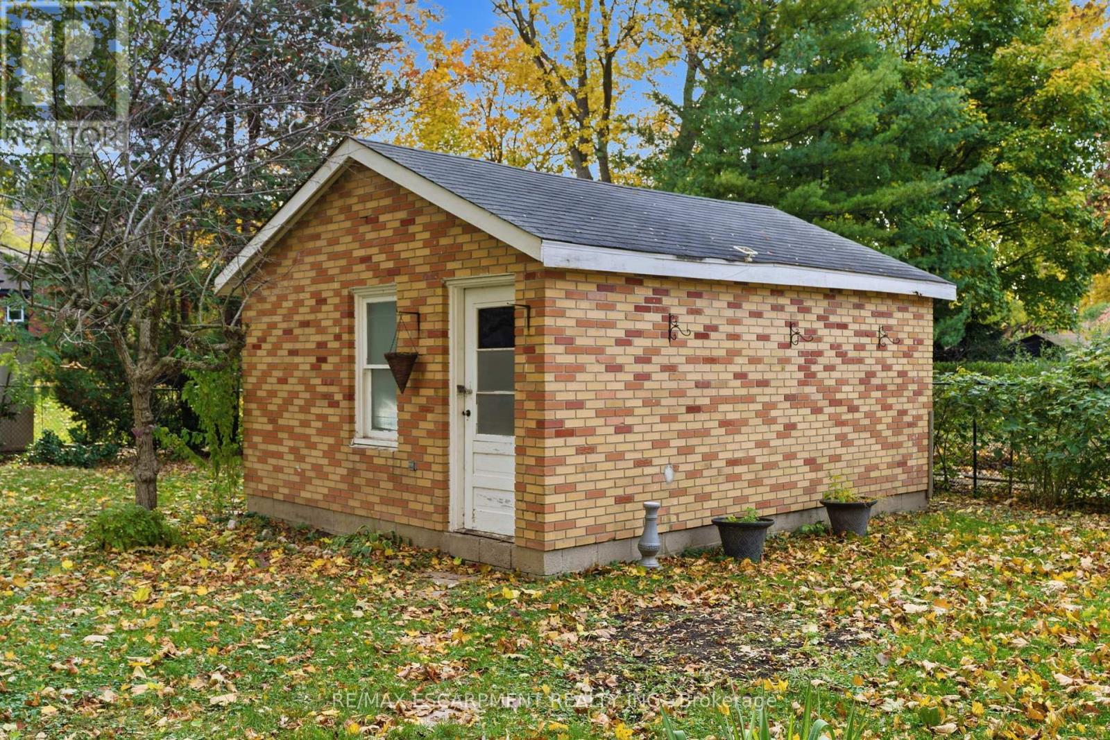 53 Livingston Avenue, Grimsby, Ontario  L3M 1L3 - Photo 44 - X12710678