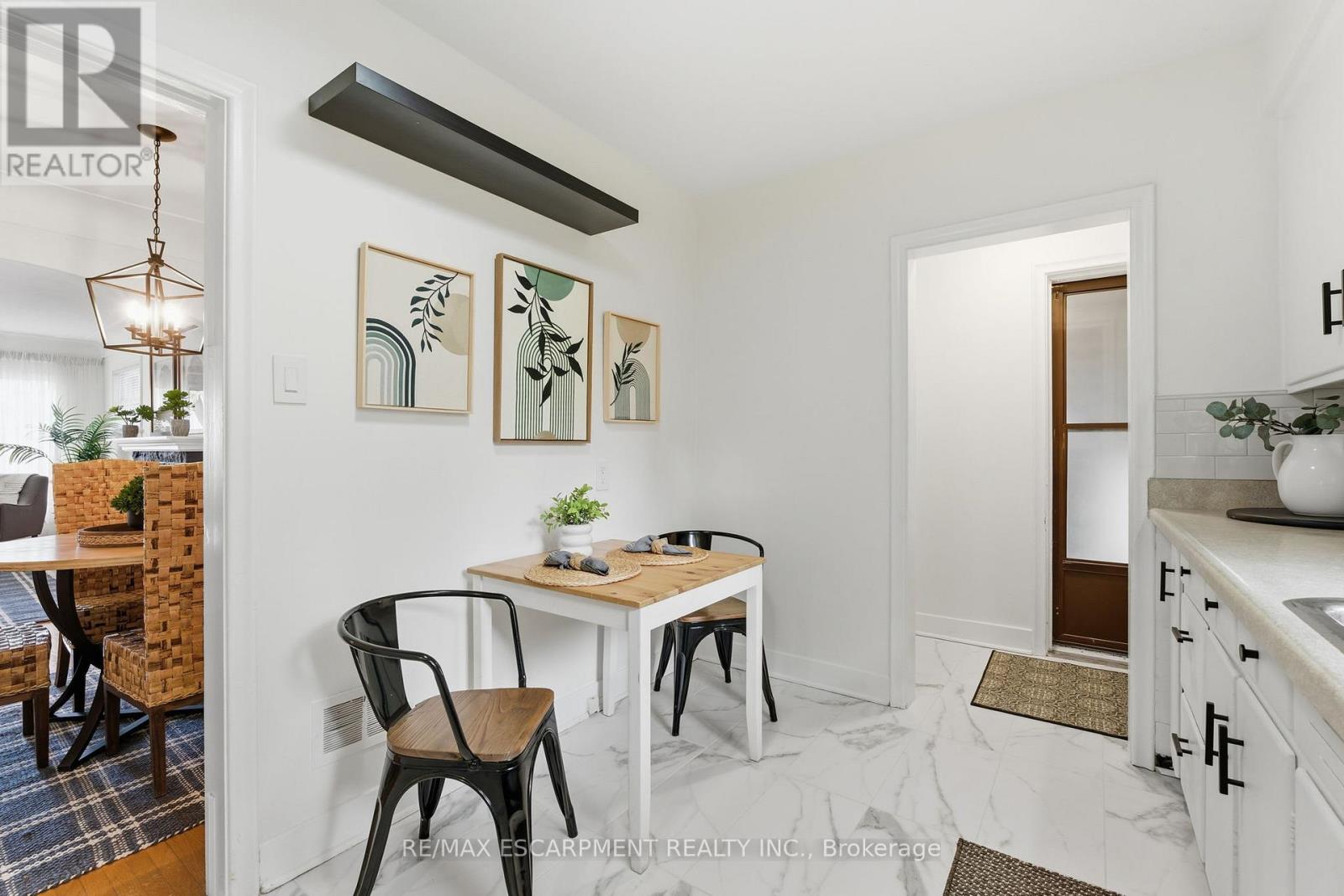 53 Livingston Avenue, Grimsby, Ontario  L3M 1L3 - Photo 15 - X12710678