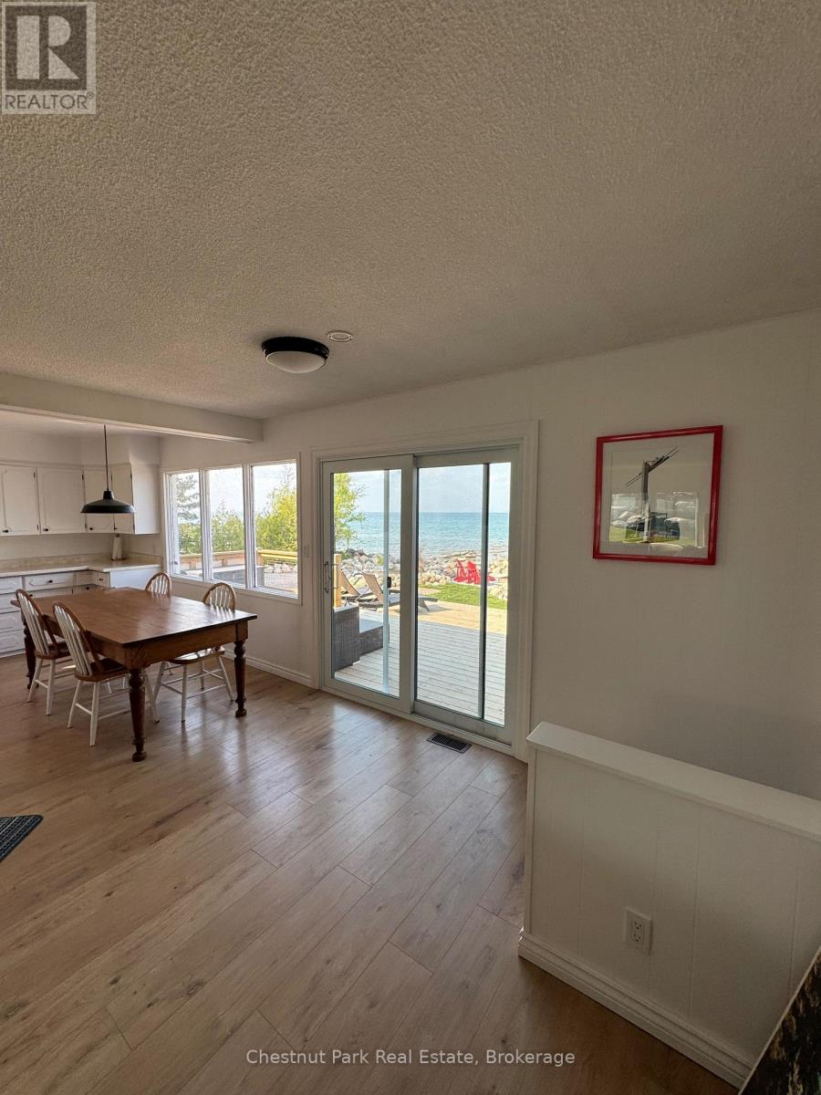 209539 Highway 26, Blue Mountains, Ontario  L9Y 0S5 - Photo 10 - X12854598