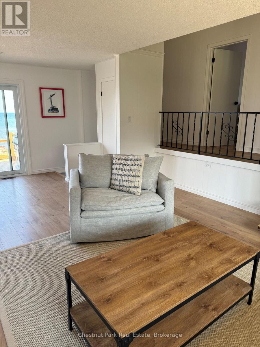 209539 Highway 26, Blue Mountains, Ontario  L9Y 0S5 - Photo 11 - X12854598