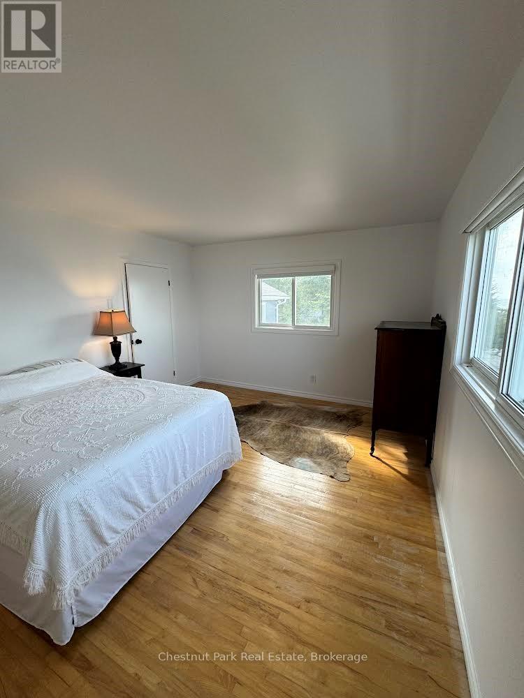 209539 Highway 26, Blue Mountains, Ontario  L9Y 0S5 - Photo 17 - X12854598