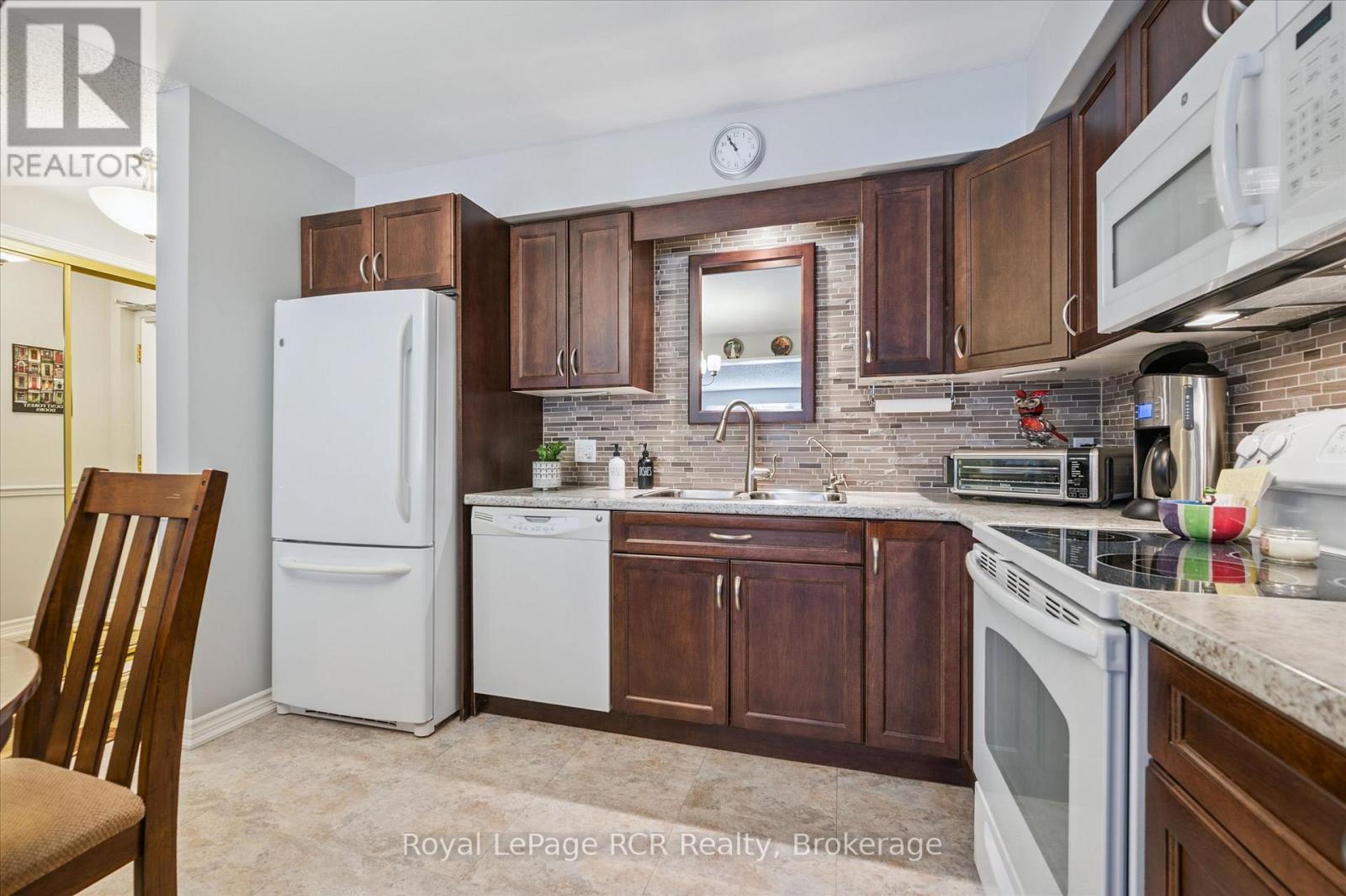 104 - 440 Durham Street W, Wellington North (Mount Forest), Ontario  N0G 2L1 - Photo 14 - X12854600