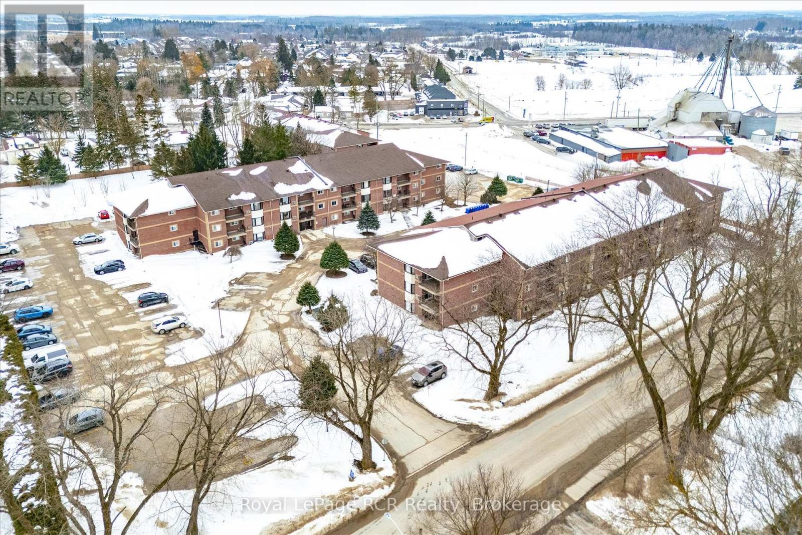 104 - 440 Durham Street W, Wellington North (Mount Forest), Ontario  N0G 2L1 - Photo 44 - X12854600