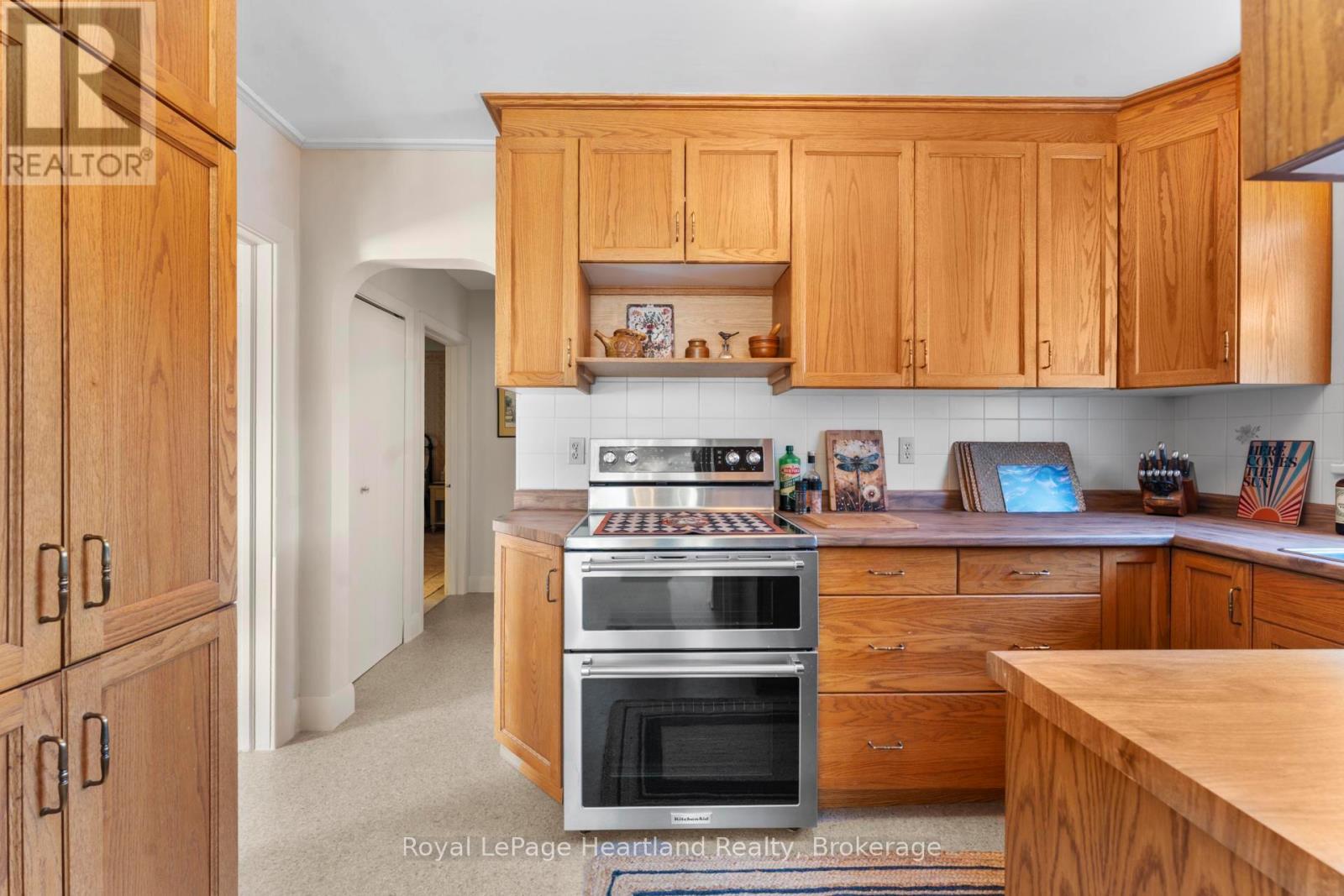 366 Edward Street, South Huron, Ontario  N0M 1S0 - Photo 13 - X12854616