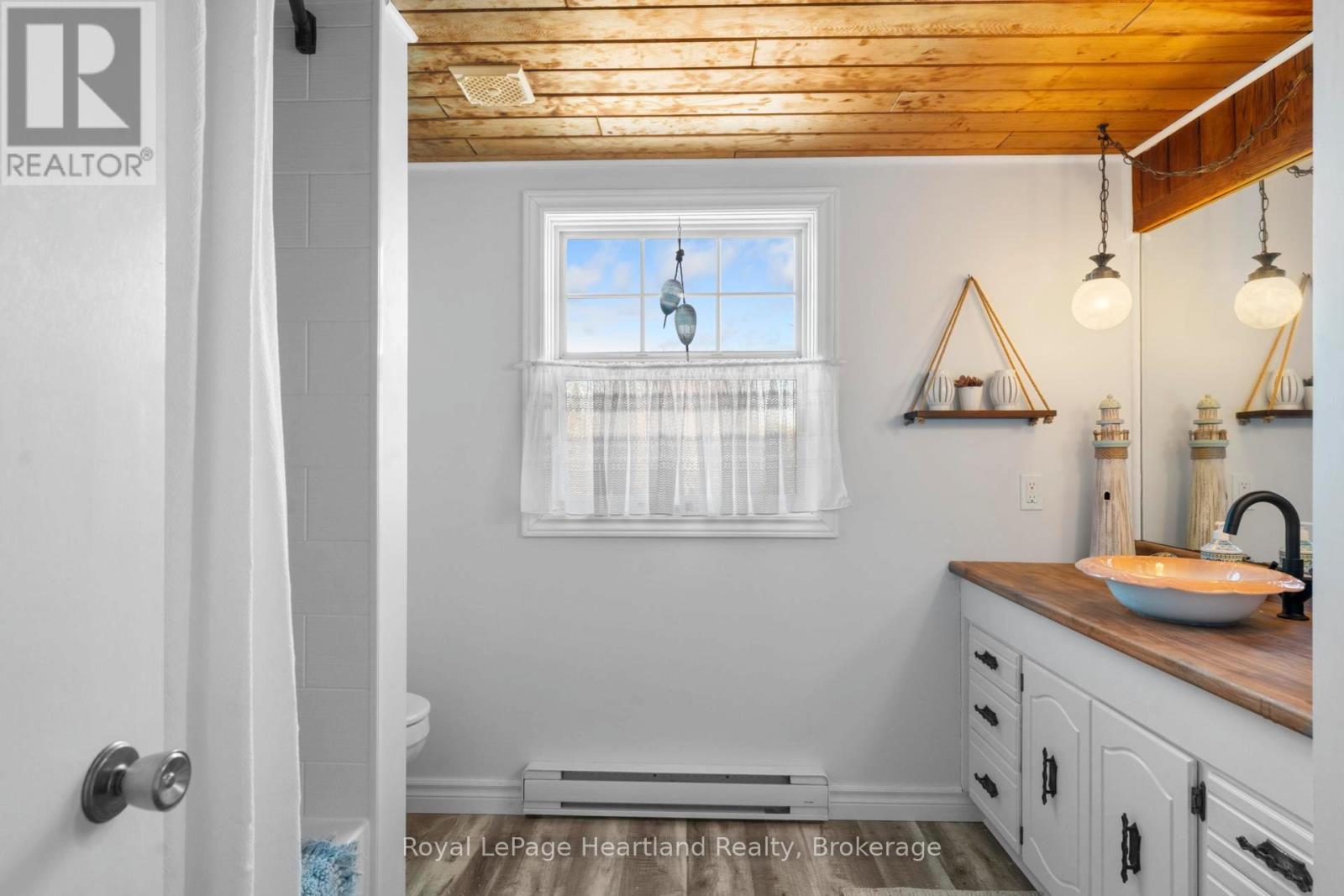 366 Edward Street, South Huron, Ontario  N0M 1S0 - Photo 26 - X12854616