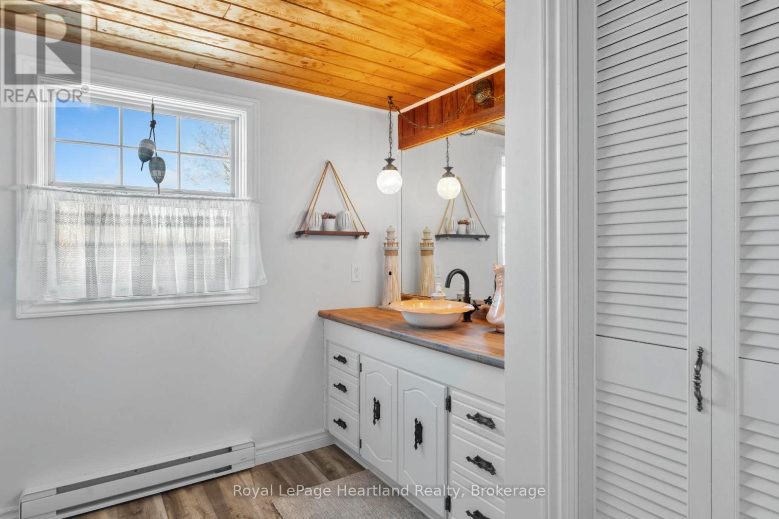 366 Edward Street, South Huron, Ontario  N0M 1S0 - Photo 27 - X12854616