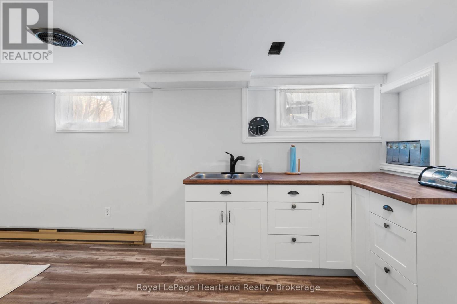 366 Edward Street, South Huron, Ontario  N0M 1S0 - Photo 32 - X12854616