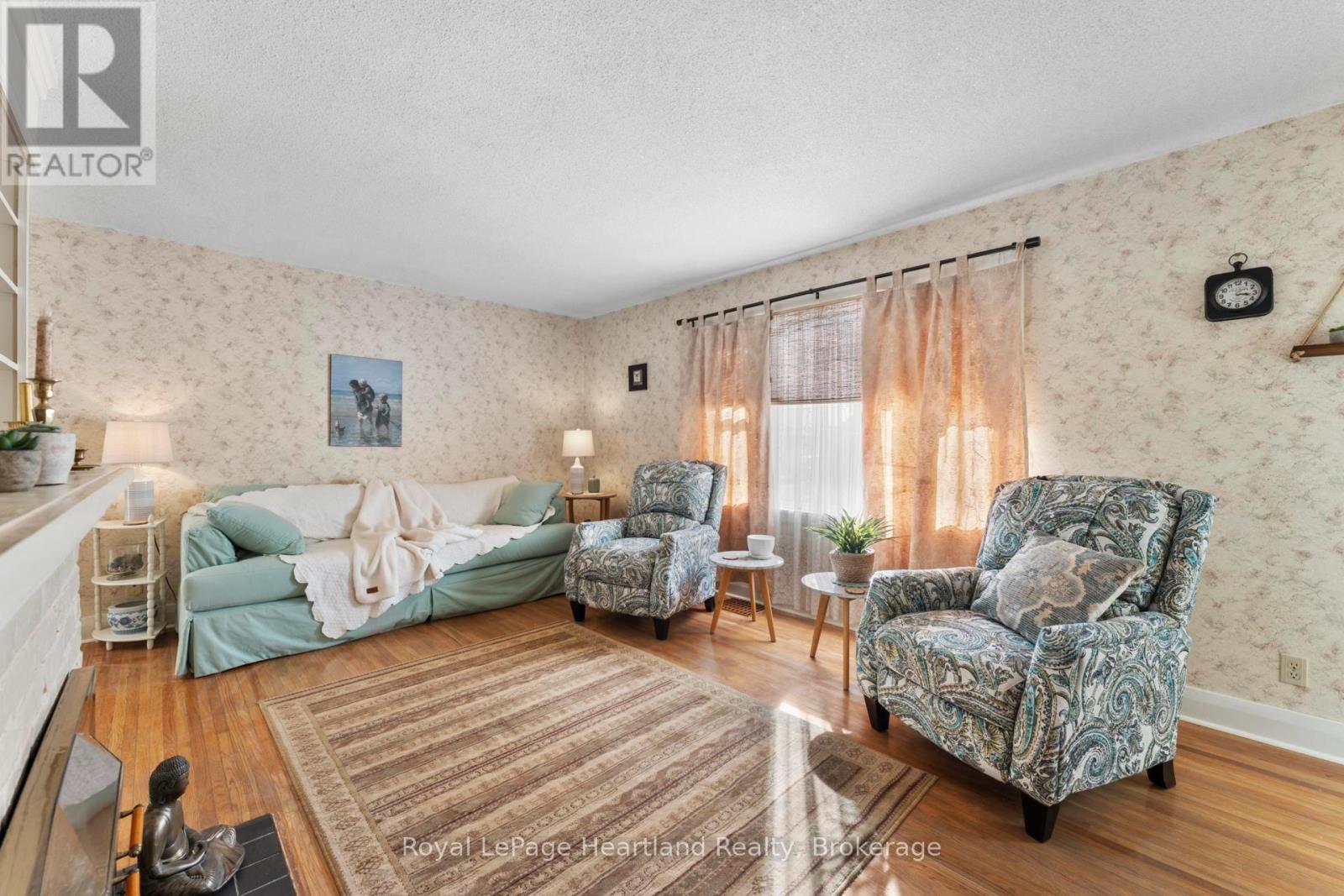 366 Edward Street, South Huron, Ontario  N0M 1S0 - Photo 7 - X12854616