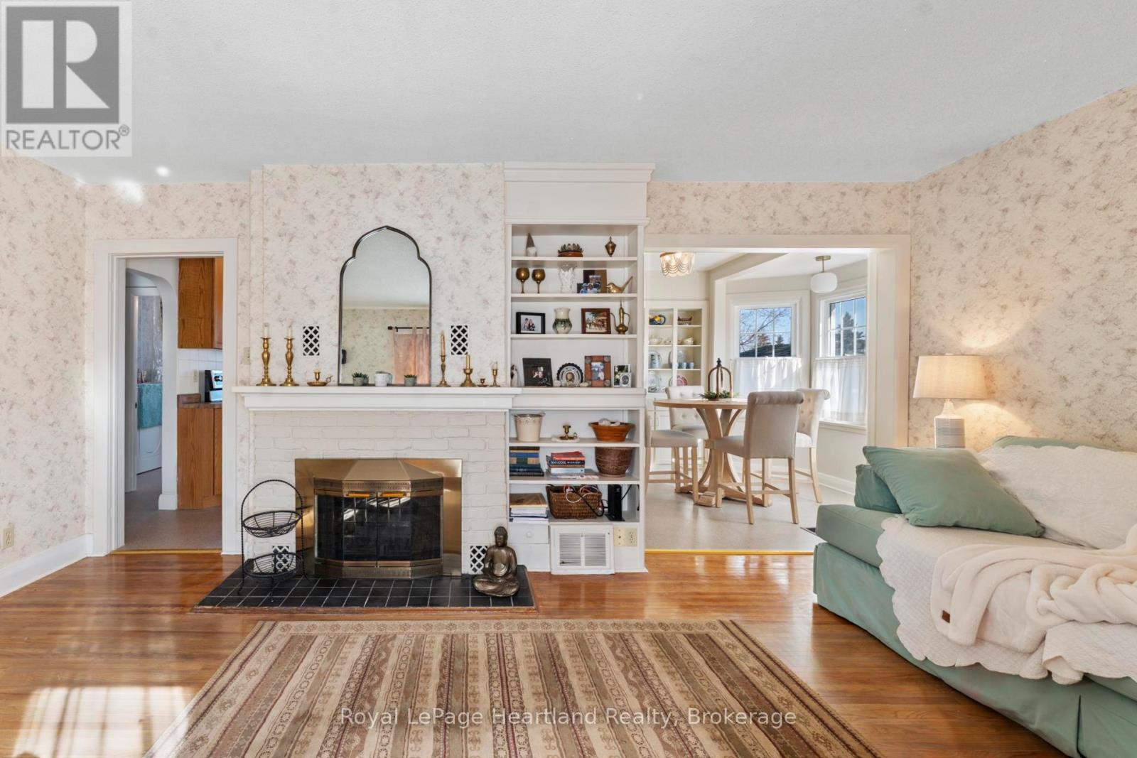 366 Edward Street, South Huron, Ontario  N0M 1S0 - Photo 8 - X12854616