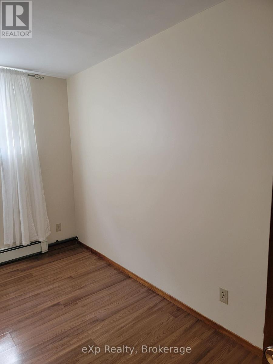 920 5th Avenue E, Owen Sound, Ontario  N4K 2S2 - Photo 28 - X12854800