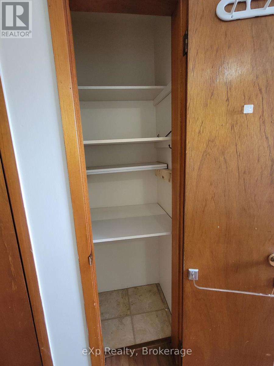 920 5th Avenue E, Owen Sound, Ontario  N4K 2S2 - Photo 36 - X12854800