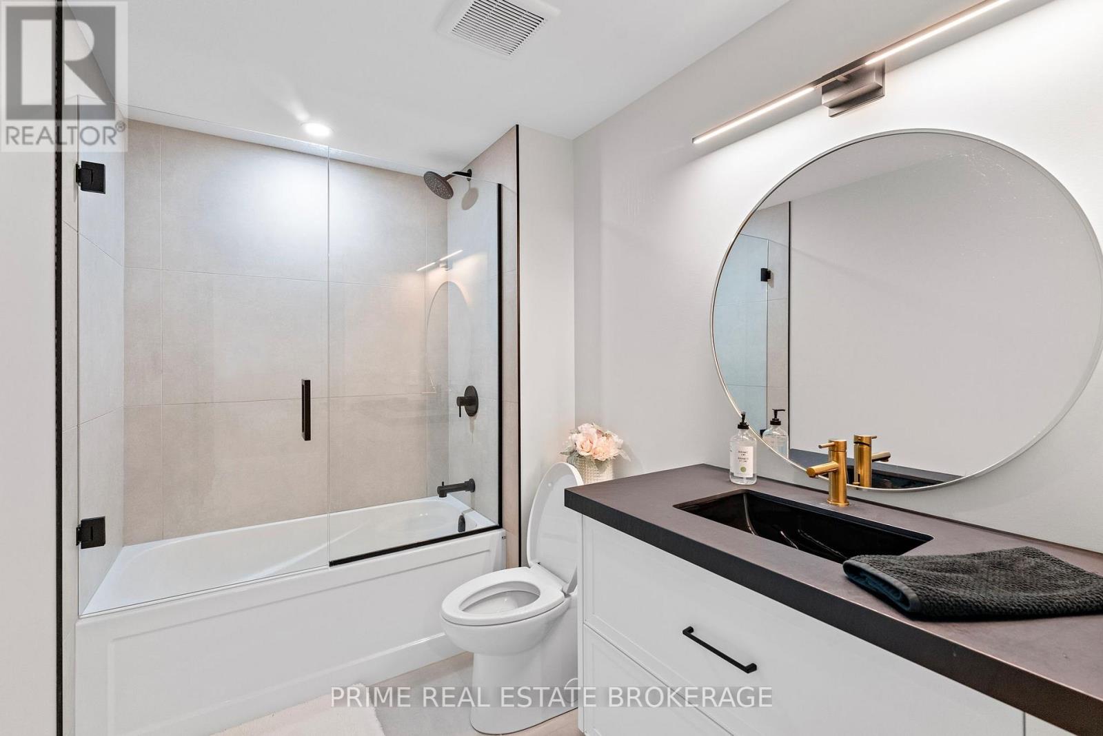 2540 Bridgehaven Drive, London North (North S), Ontario  N6G 0Z7 - Photo 48 - X12854516