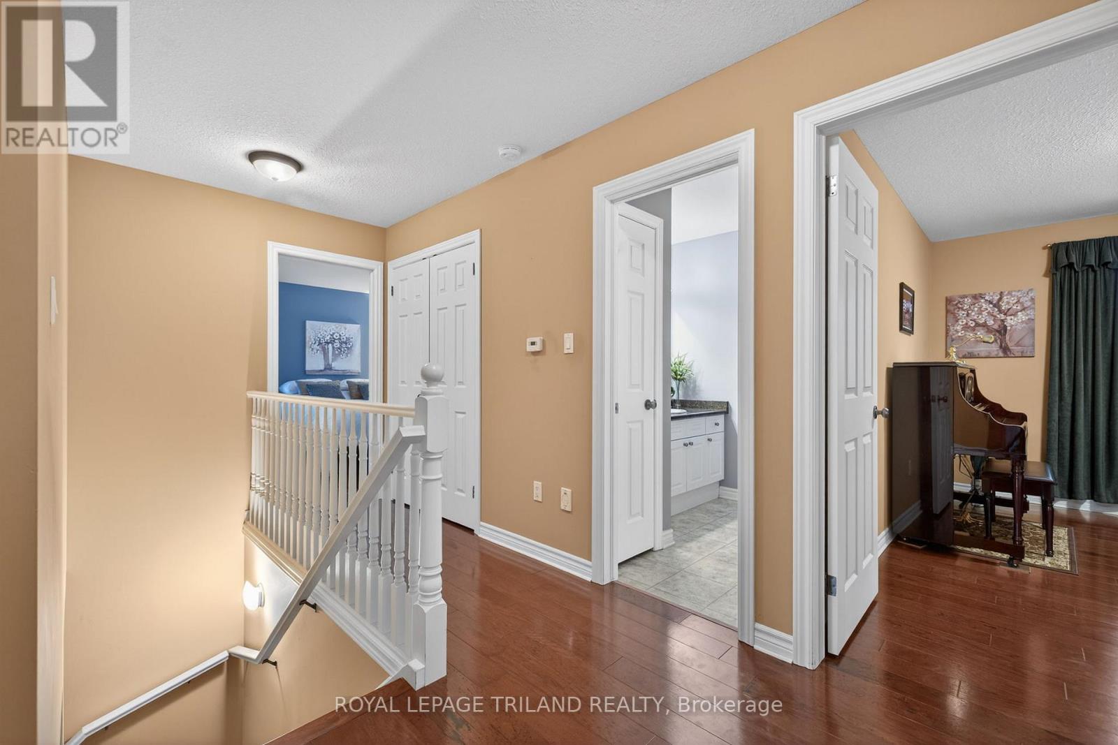 214 Mitchell Court, Thames Centre, Ontario  N0L 1G3 - Photo 21 - X12854726