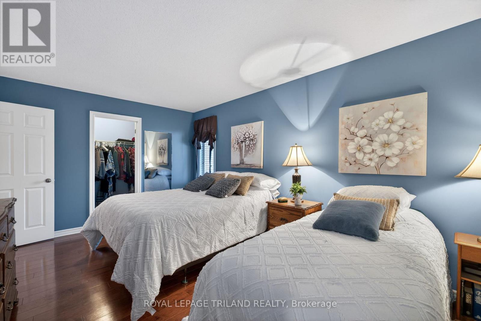 214 Mitchell Court, Thames Centre, Ontario  N0L 1G3 - Photo 24 - X12854726