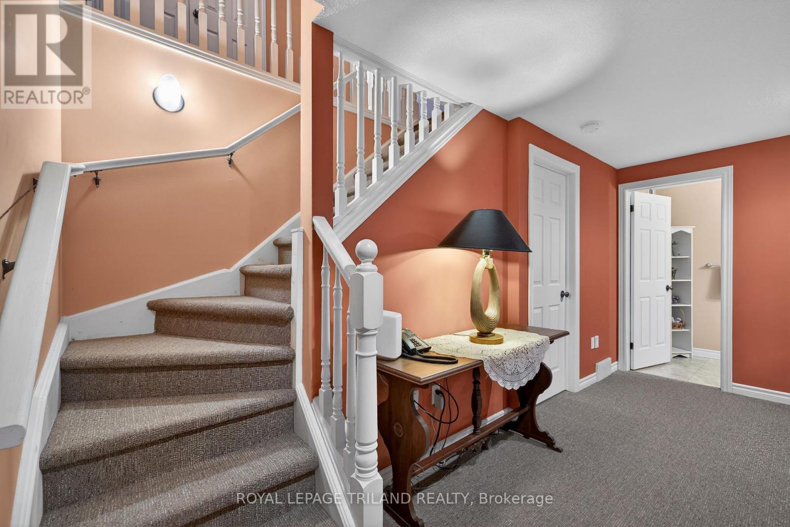 214 Mitchell Court, Thames Centre, Ontario  N0L 1G3 - Photo 27 - X12854726