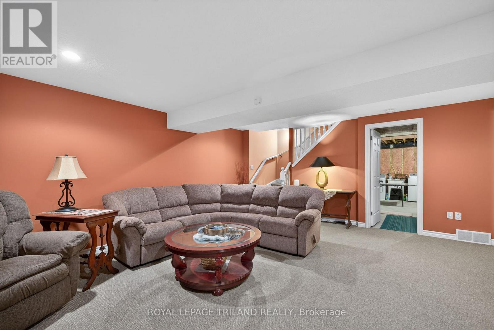 214 Mitchell Court, Thames Centre, Ontario  N0L 1G3 - Photo 28 - X12854726