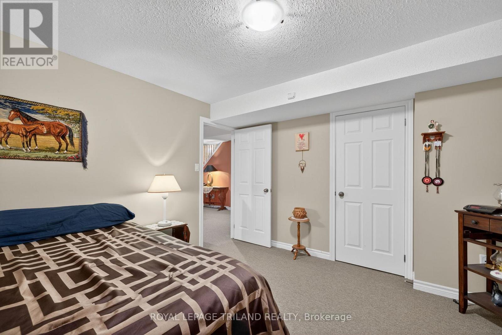 214 Mitchell Court, Thames Centre, Ontario  N0L 1G3 - Photo 32 - X12854726