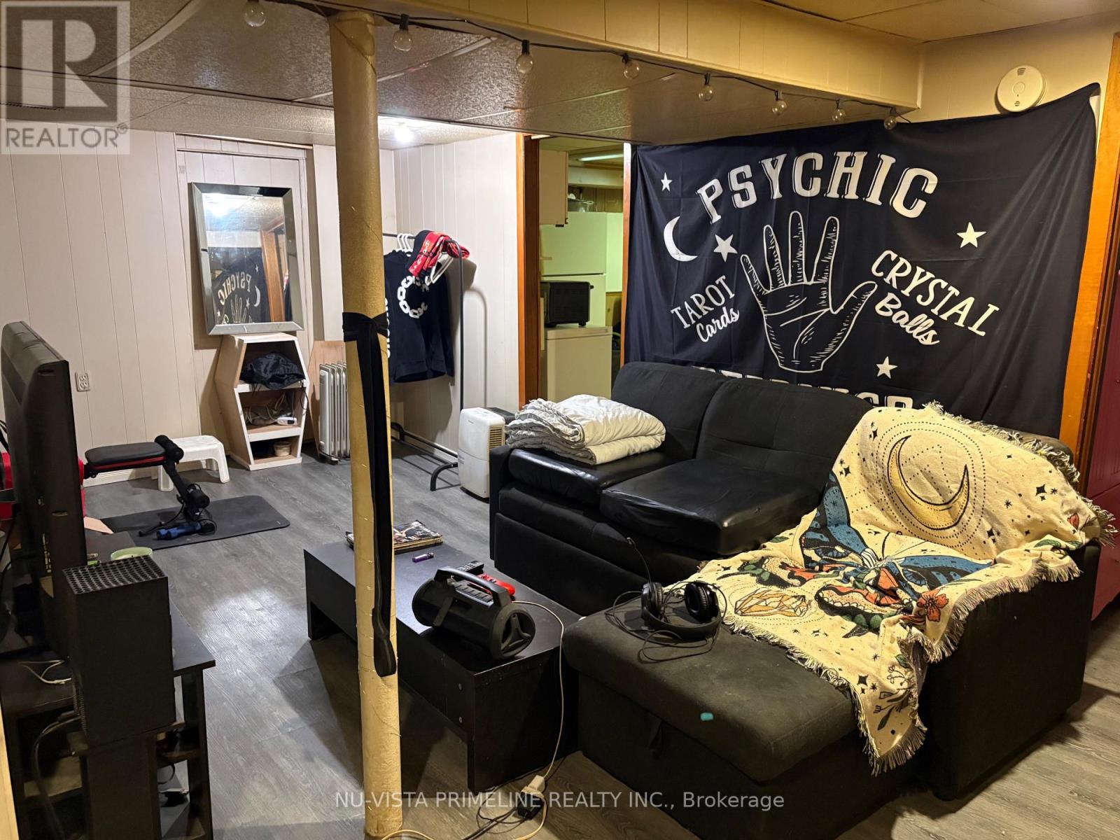 Photo 15 of 18 for 17 Balmoral Avenue