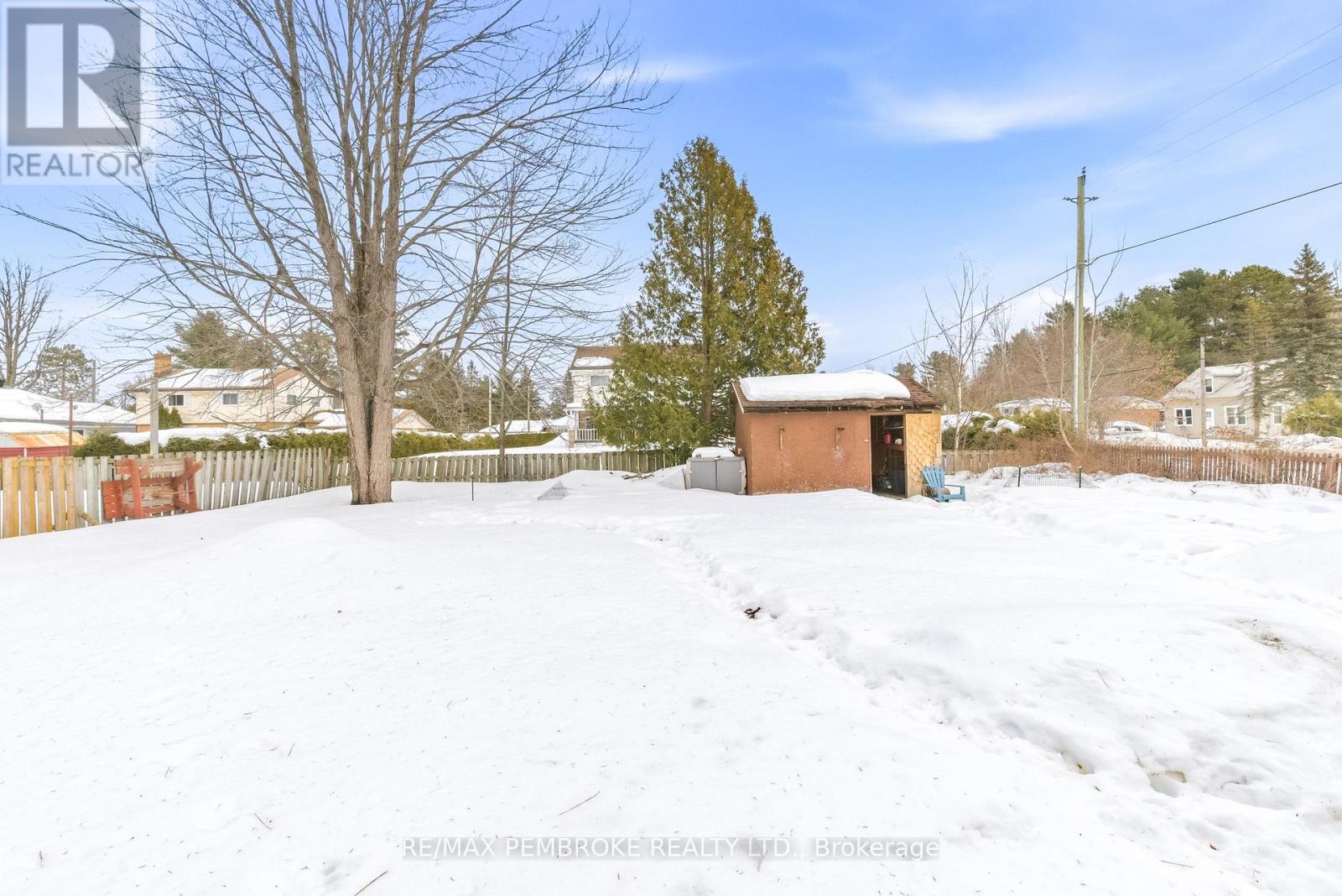 114 Hemlock Street, Petawawa, Ontario  K8H 3C2 - Photo 6 - X12854796