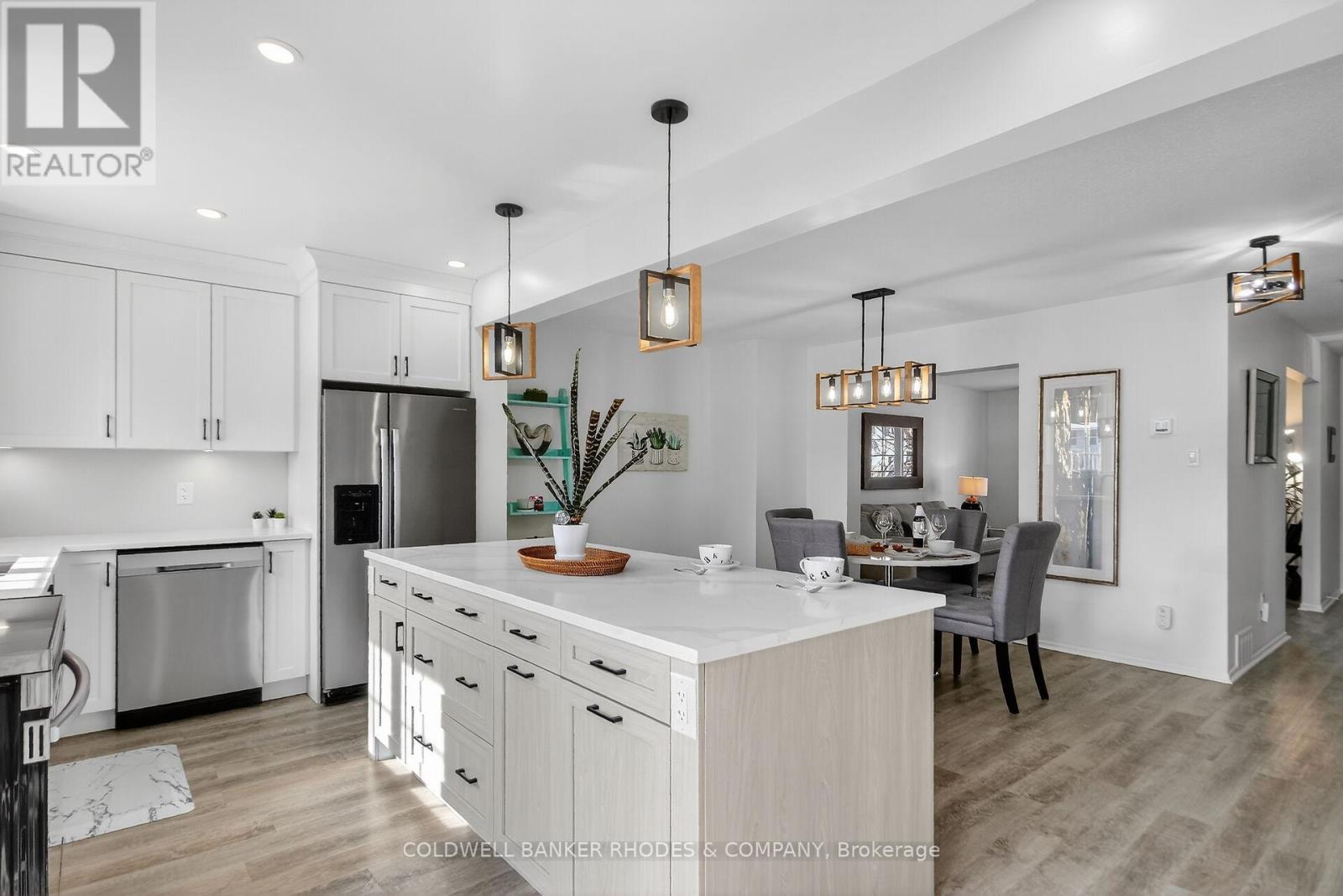 521 Orkney Private, Ottawa, Ontario  K2C 3M7 - Photo 10 - X12854754