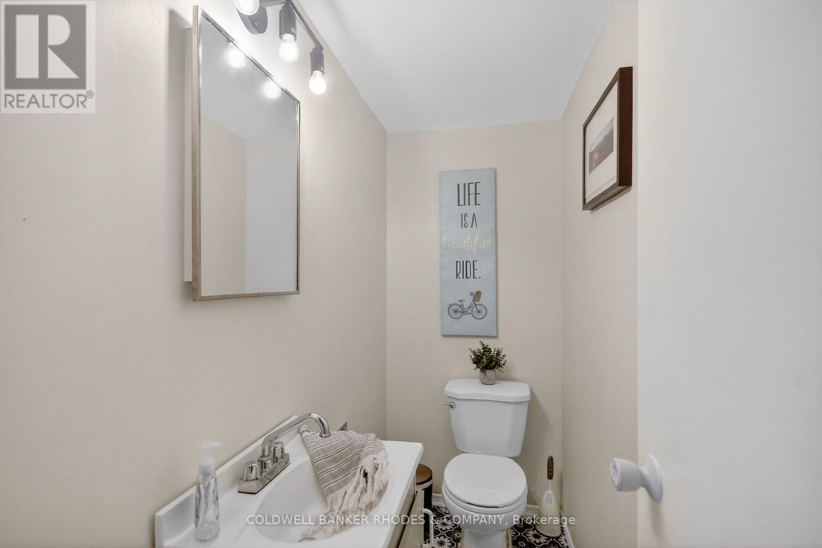 521 Orkney Private, Ottawa, Ontario  K2C 3M7 - Photo 33 - X12854754