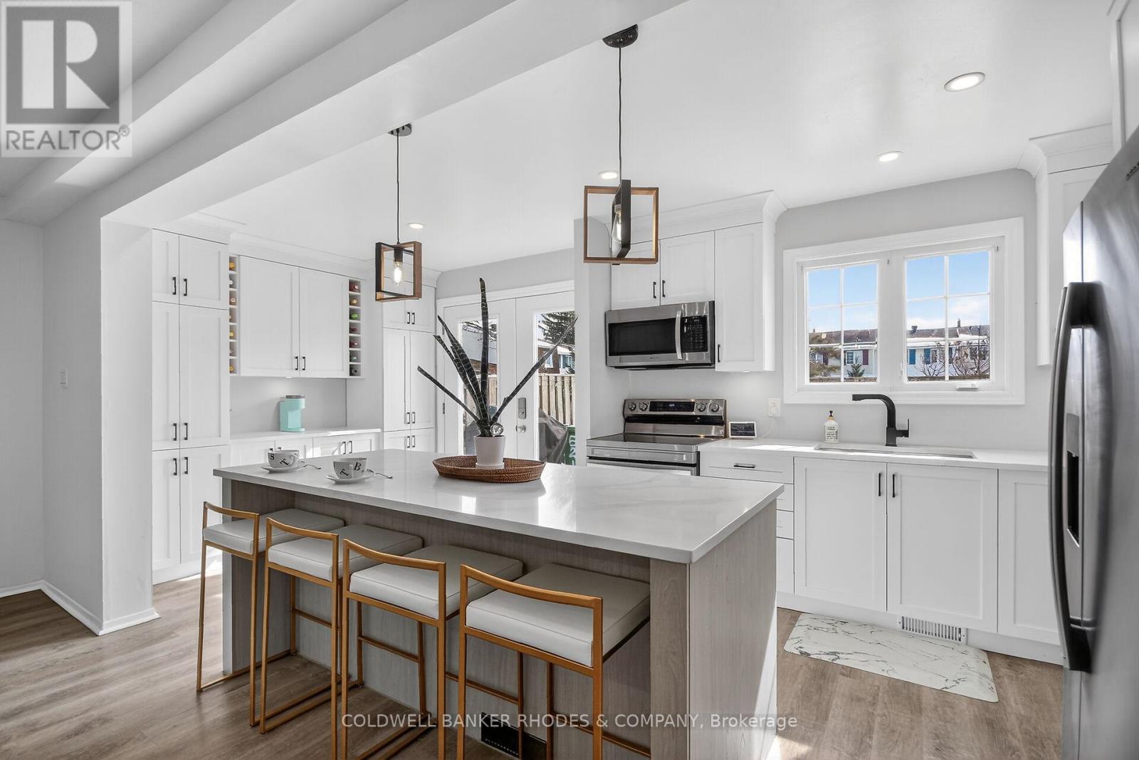 521 Orkney Private, Ottawa, Ontario  K2C 3M7 - Photo 8 - X12854754