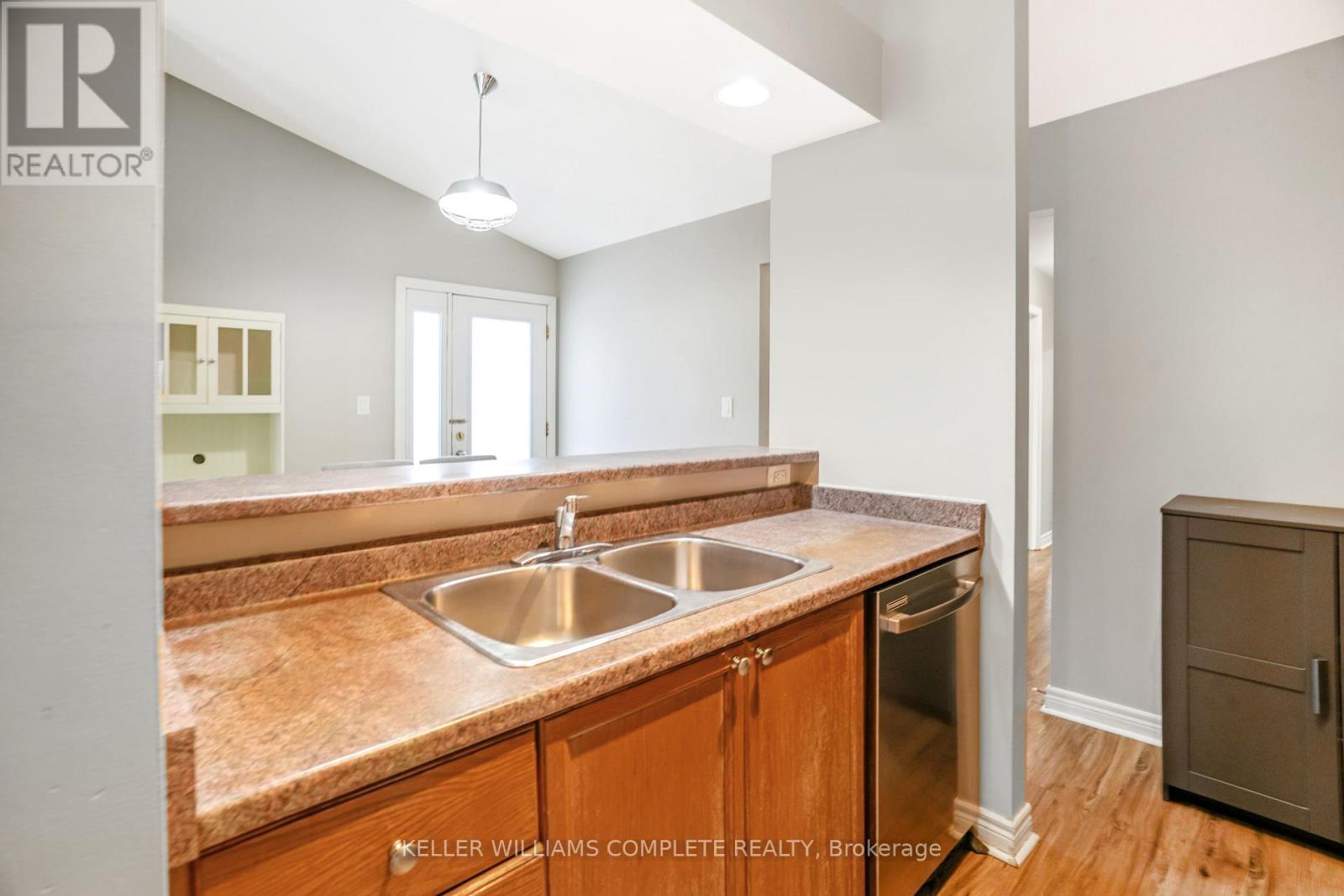 378b Glendale Avenue, St. Catharines, Ontario  L2T 1C2 - Photo 10 - X12854638