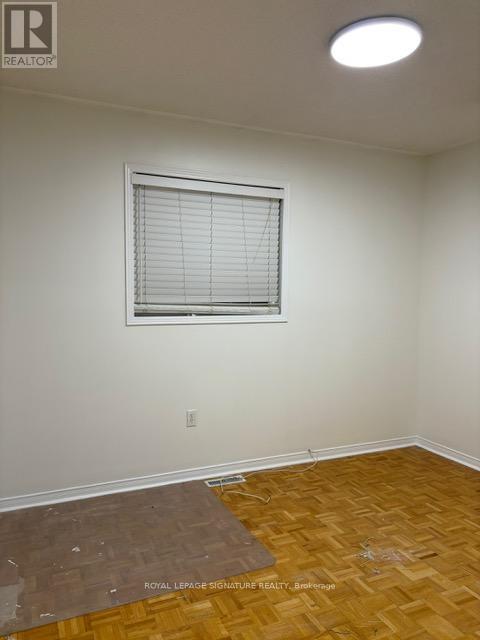 3816 Foxborough Trail, Mississauga, Ontario  L5N 7W4 - Photo 12 - W12851012