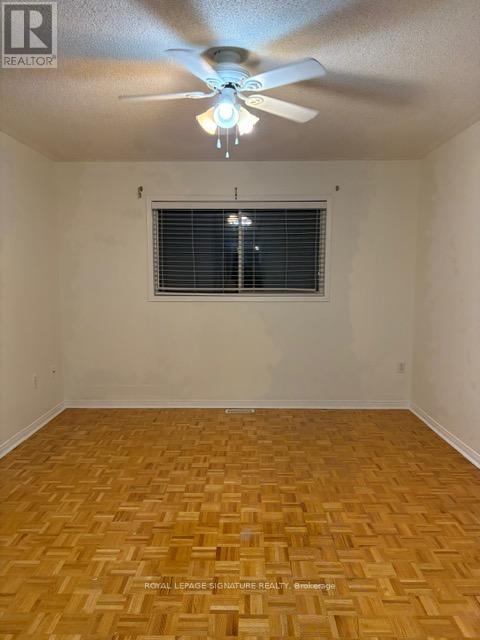 3816 Foxborough Trail, Mississauga, Ontario  L5N 7W4 - Photo 13 - W12851012