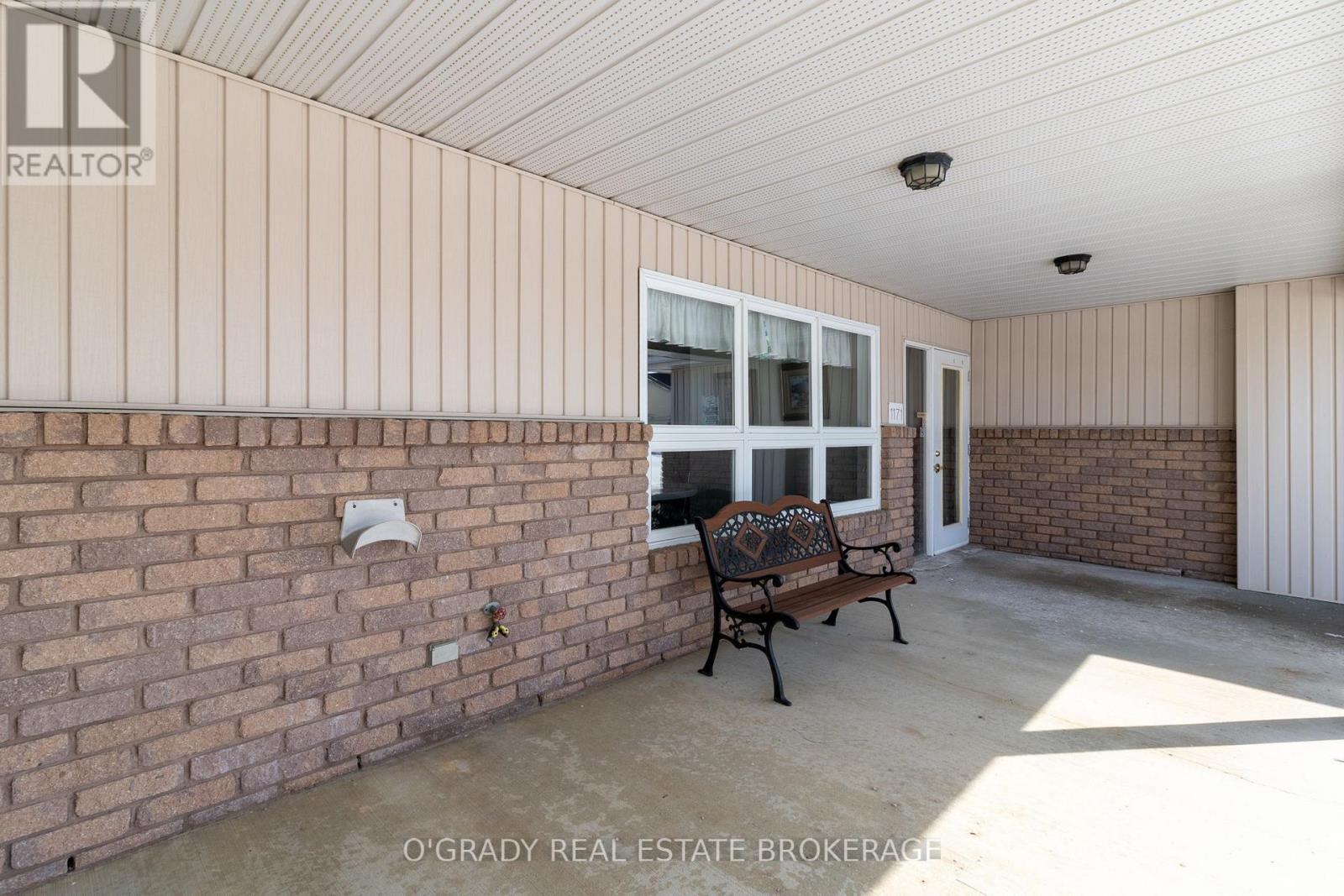 8 - 1171 Millwood Avenue, Brockville, Ontario  K6V 7L5 - Photo 4 - X12854538