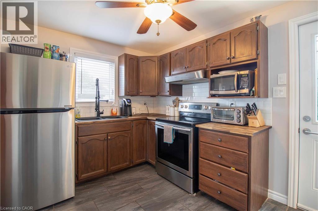 21 Fife Street W, Caledonia, Ontario  N3W 1J1 - Photo 10 - 40810261