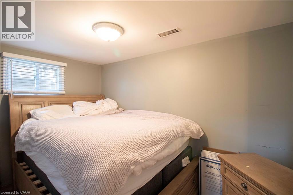 21 Fife Street W, Caledonia, Ontario  N3W 1J1 - Photo 16 - 40810261