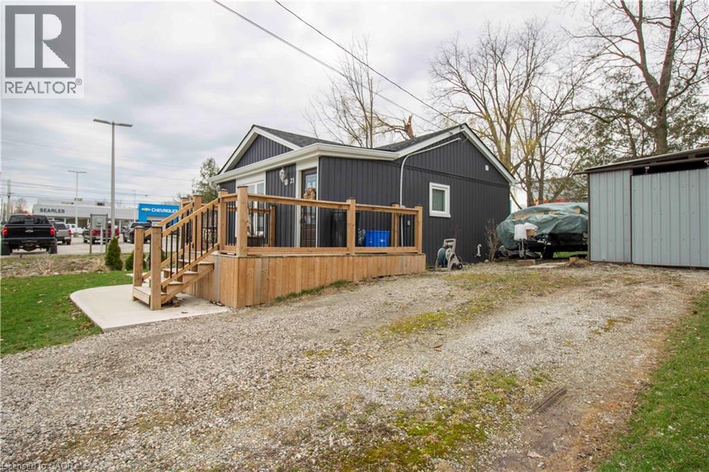 21 Fife Street W, Caledonia, Ontario  N3W 1J1 - Photo 3 - 40810261
