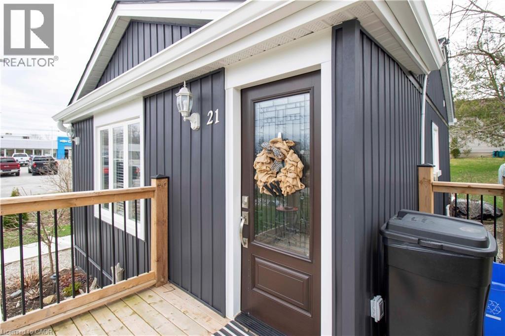21 Fife Street W, Caledonia, Ontario  N3W 1J1 - Photo 5 - 40810261