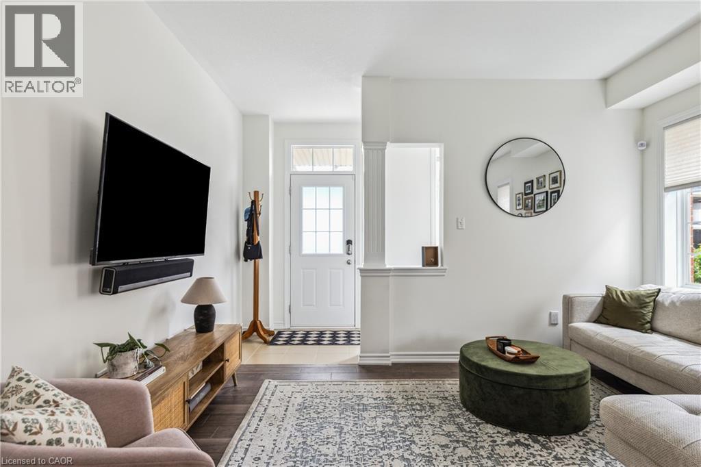 54 Nisbet Boulevard Unit# 31, Waterdown, Ontario  L8B 0Y3 - Photo 2 - 40810184