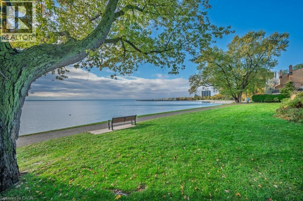 2063 Waters Edge Drive, Oakville, Ontario  L6L 1A3 - Photo 32 - 40796848