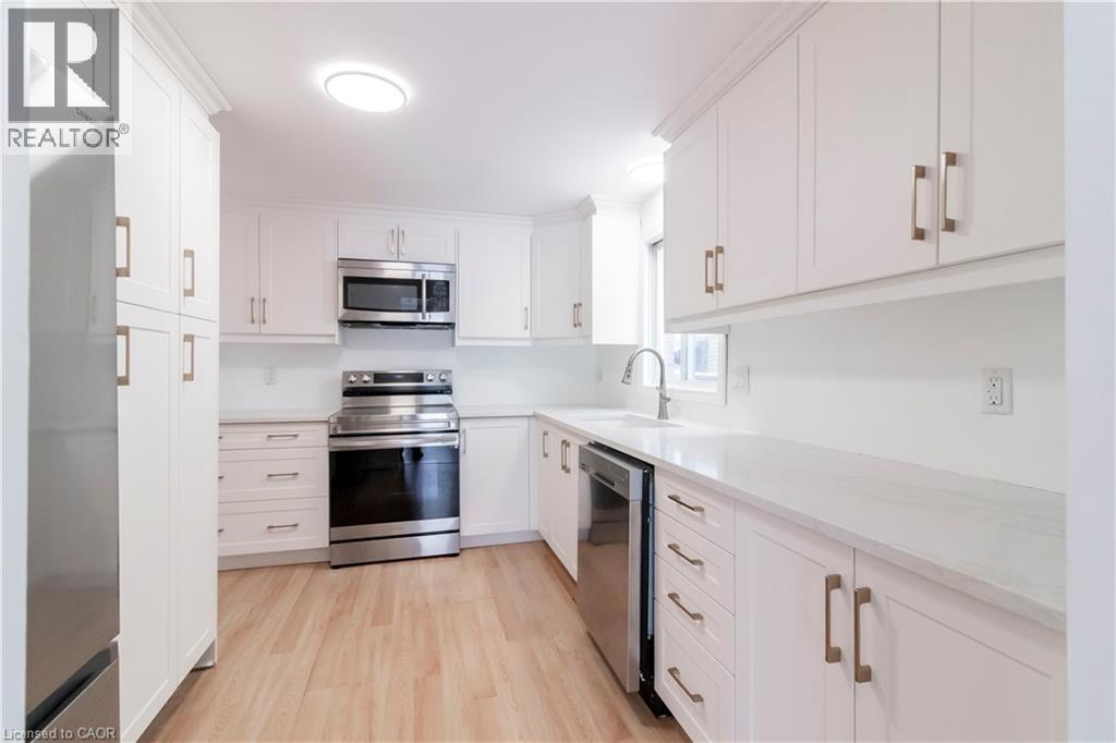 507 Old Orchard Place, Waterloo, Ontario  N2T 1W1 - Photo 2 - 40808855