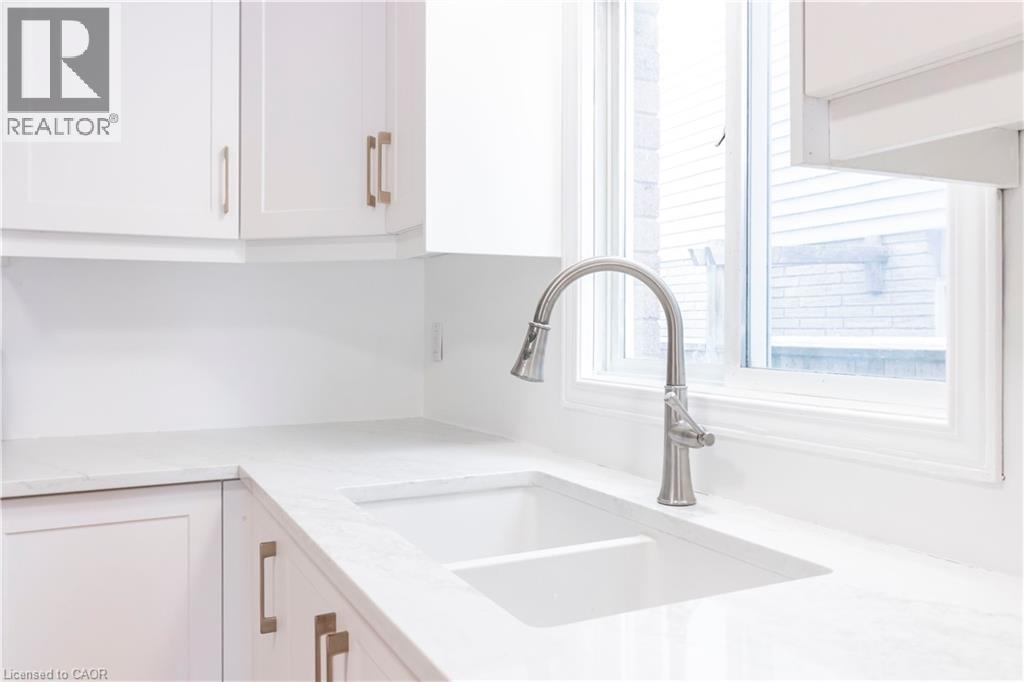 507 Old Orchard Place, Waterloo, Ontario  N2T 1W1 - Photo 15 - 40808855