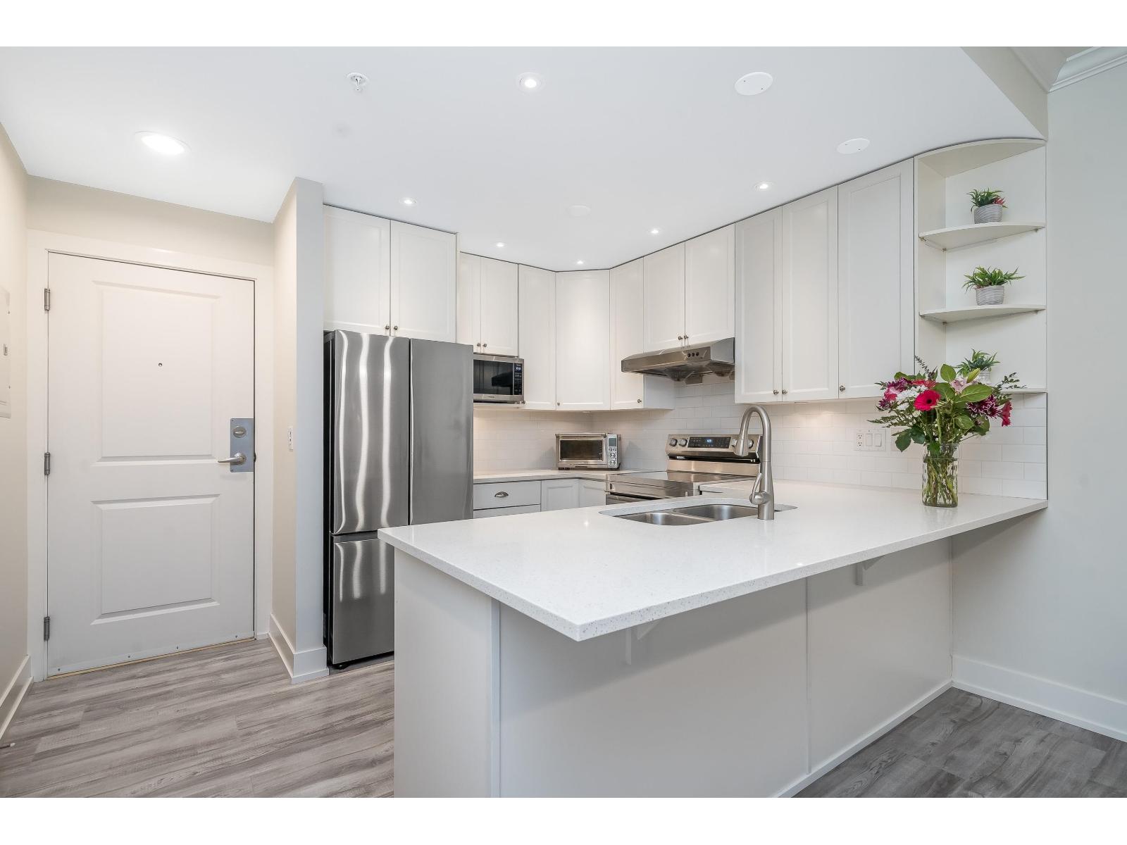 209 15368 16a Avenue, Surrey, British Columbia  V4A 1S9 - Photo 6 - R3096818