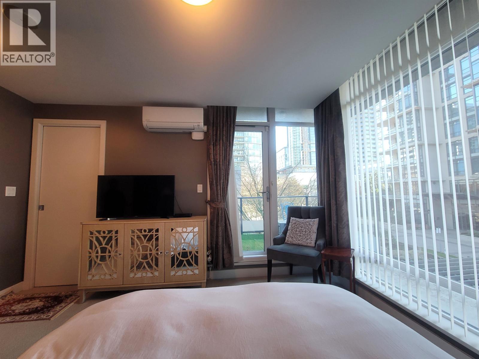 Th2 2077 Rosser Avenue, Burnaby, British Columbia  V5C 0G6 - Photo 19 - R3094936