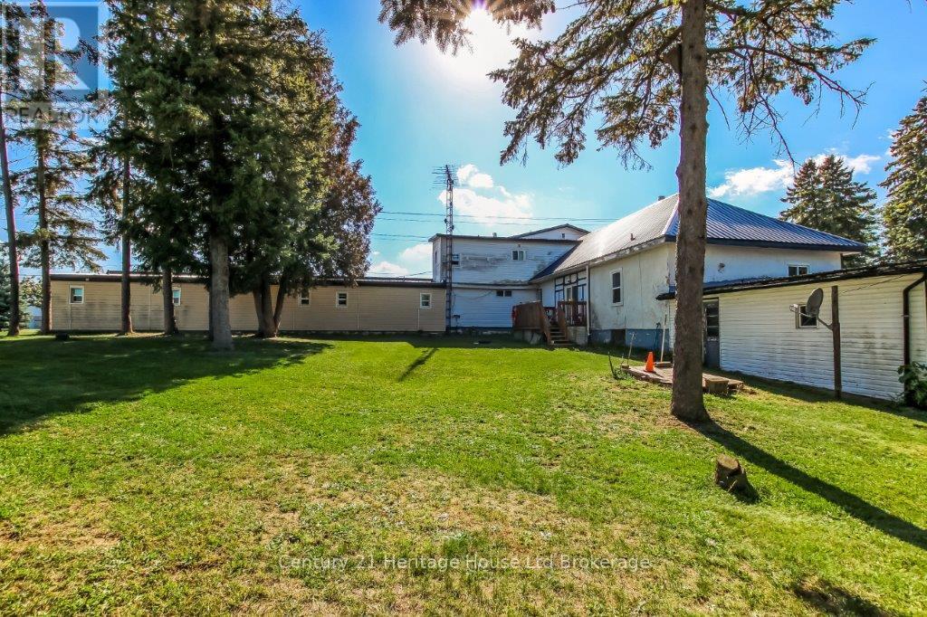 285 Highway 3, Norfolk, Ontario  N4G 4G7 - Photo 34 - X12449811